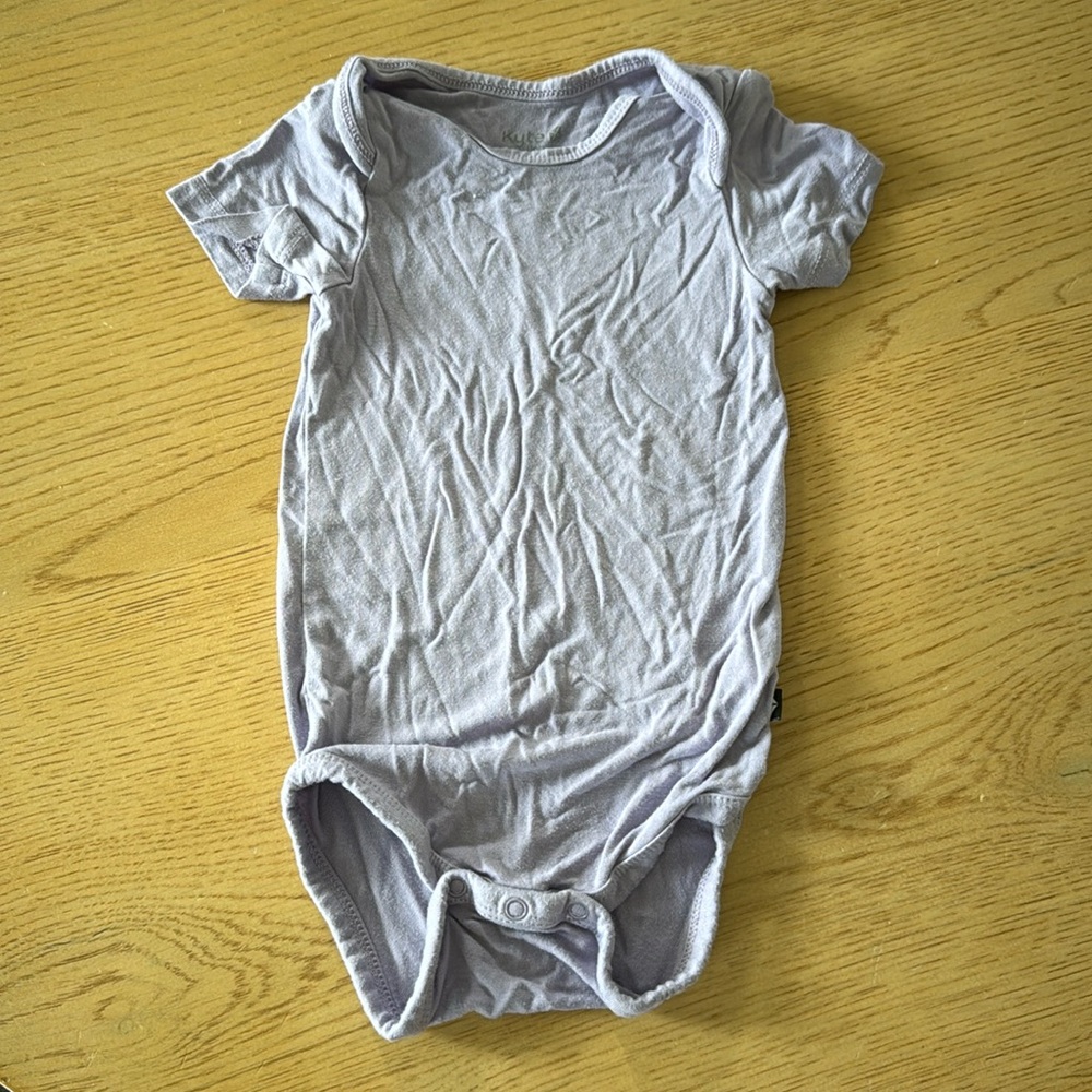 Kyte Baby Onesie (6-12)